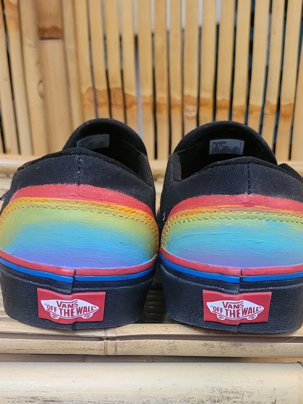 Vans Black Slip-On Sneakers with Red Lip Graphic and Multicolor Accents - Picture 4 of 6